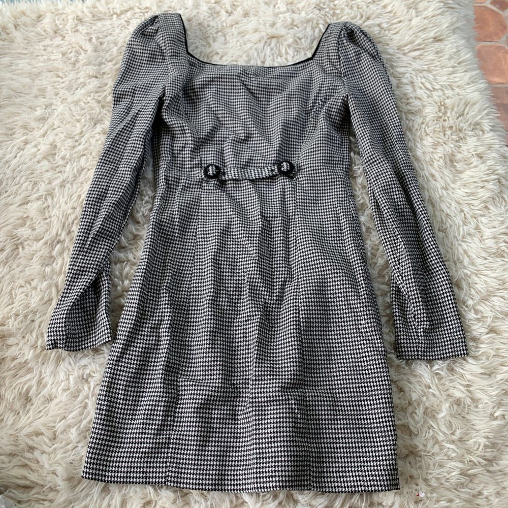 L'Academie The Lila Mini Dress Houndstooth Black - Picture 7 of 7